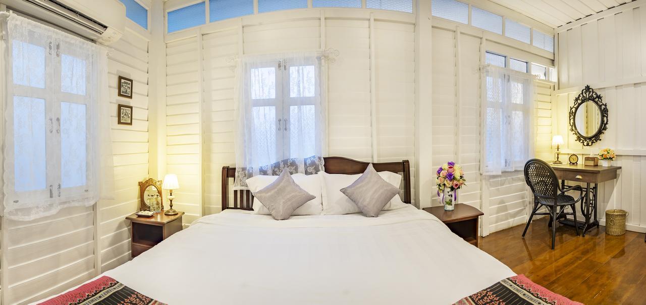 Baankachitpan Bangkok Hotel Luaran gambar