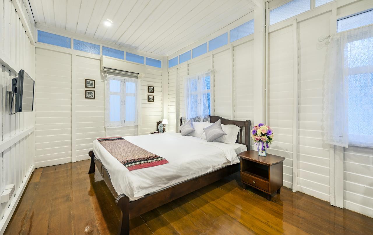 Baankachitpan Bangkok Hotel Luaran gambar